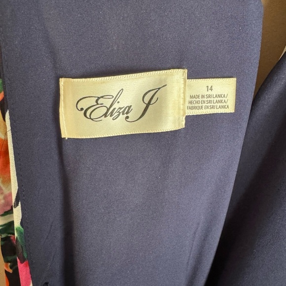 Eliza J Floral Print Maxi Halter Dress - Picture 6 of 7